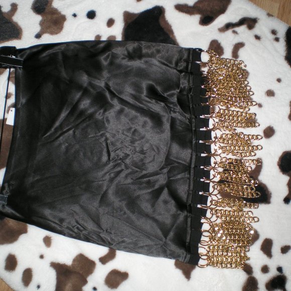 Woman's Skirt - Picture 4 of 5